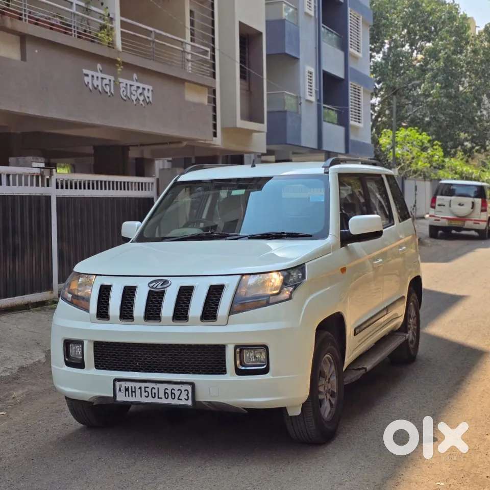 Mahindra Tuv 300 T10, 2018, Diesel