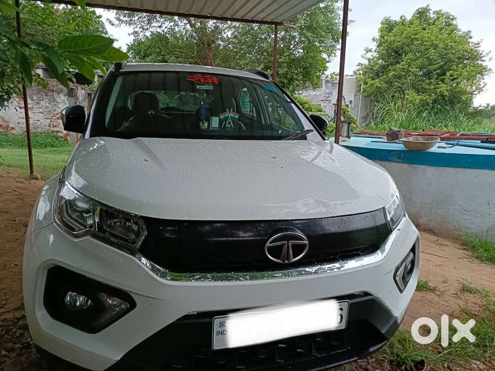 Tata Nexon Xm 2021
