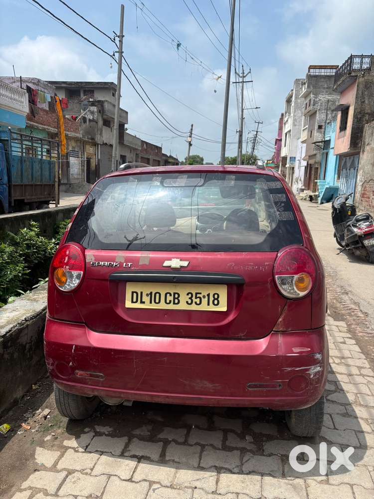 Chevrolet Spark Petrol 2013