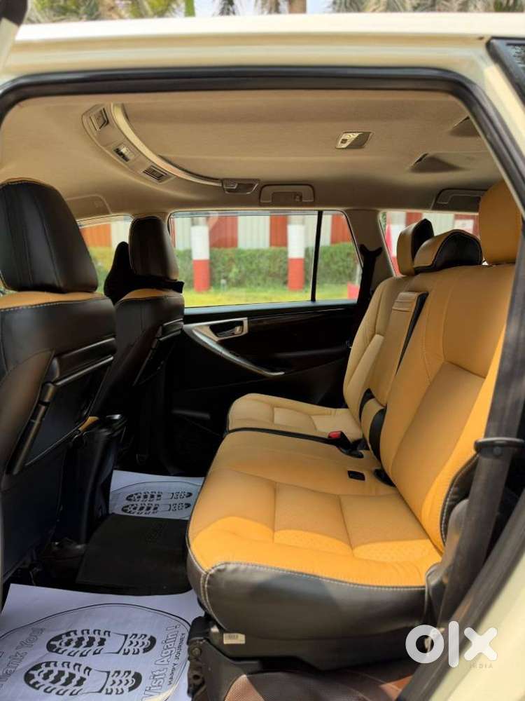 Toyota Innova Crysta 2.4 V, 2018, Diesel