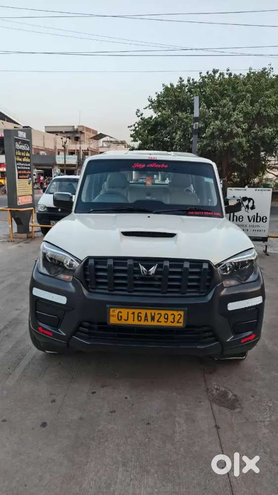 Mahindra Scorpio