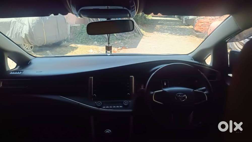 Toyota, Innova Crysta, 2.7v