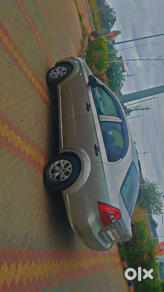 Chevrolet Aveo 2006 Petrol 70000 Km Driven