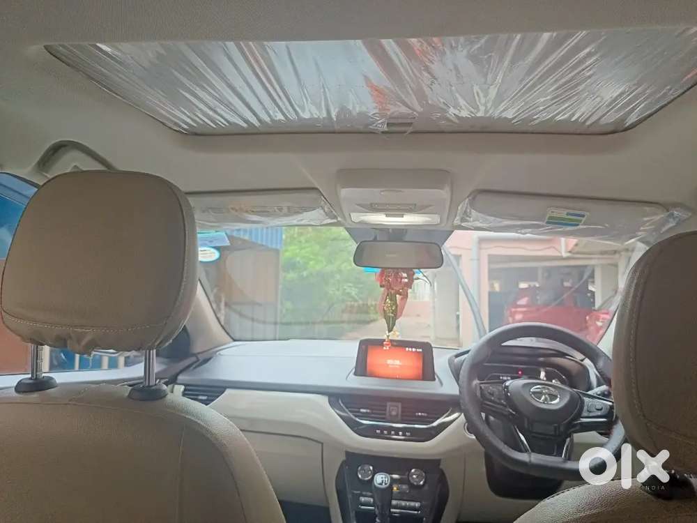 Tata Nexon Xz+ (s) Petrol  Dec 2021bh  Bh  Warranty Till Dec 2026