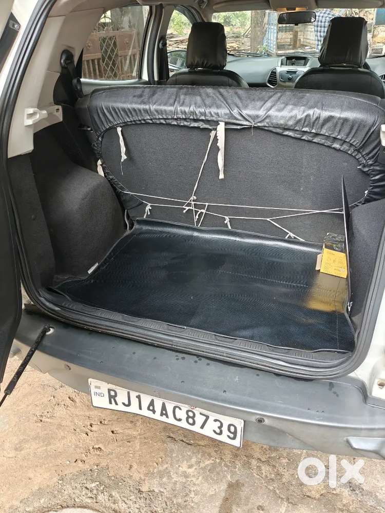 Ford Ecosport Petrol 2015 -