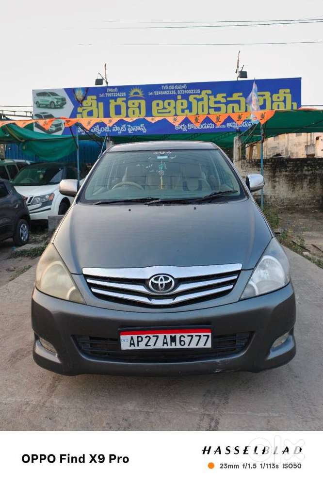 Toyota Innova 2012-2013 2.5 Vx (diesel) 8 Seater Bs Iv, 2012, Diesel