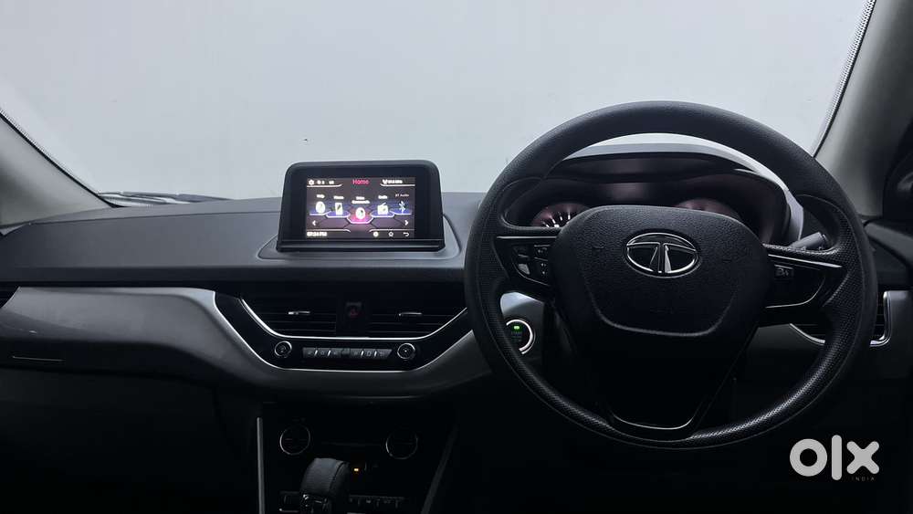 Tata Nexon 1.2 Revotron Xza Plus (l), 2018, Petrol
