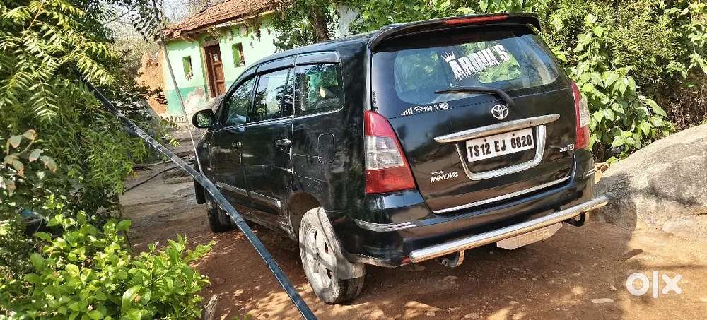 Toyota Innova 2009 Diesel 240000 Km Driven
