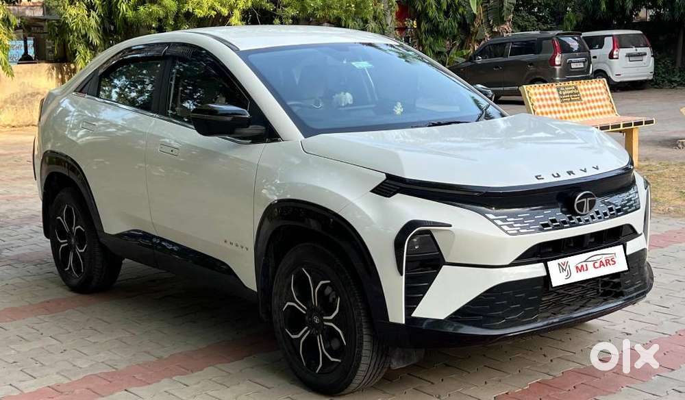 Tata Curvv Crtv Amt, 2025, Petrol