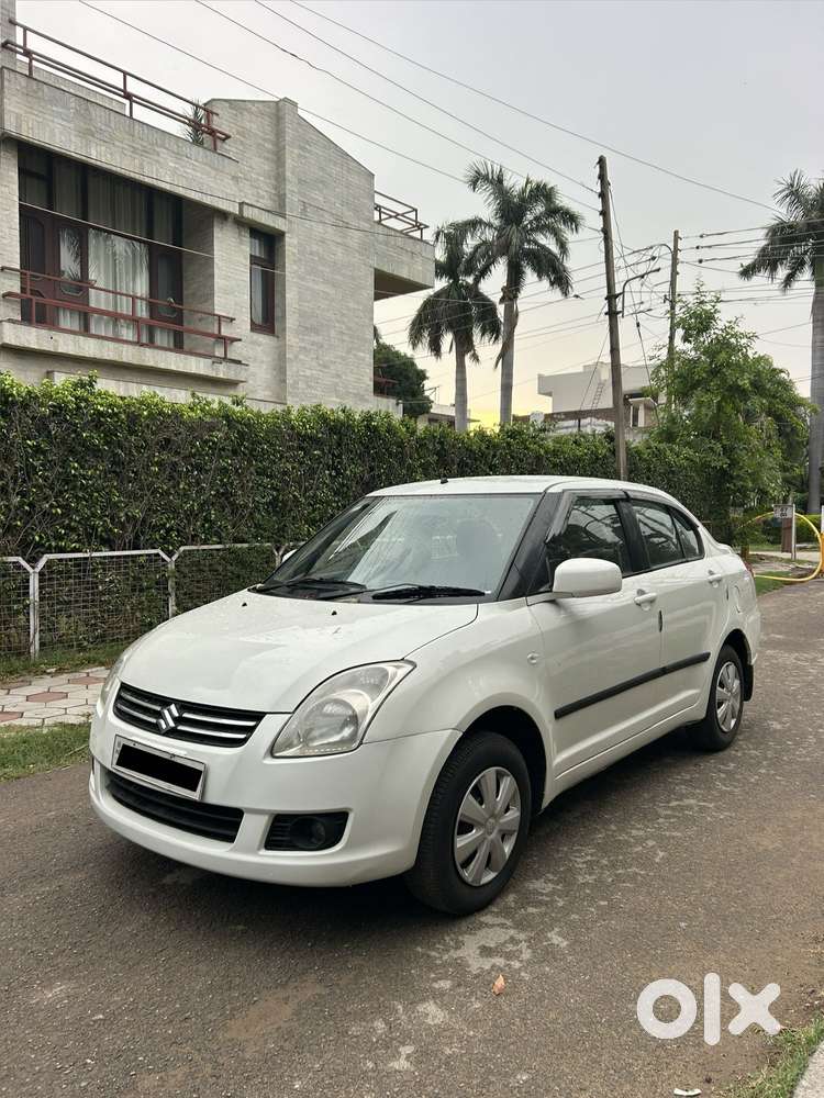 Maruti Suzuki Swift Dzire Vxi Optional, 2011, Petrol