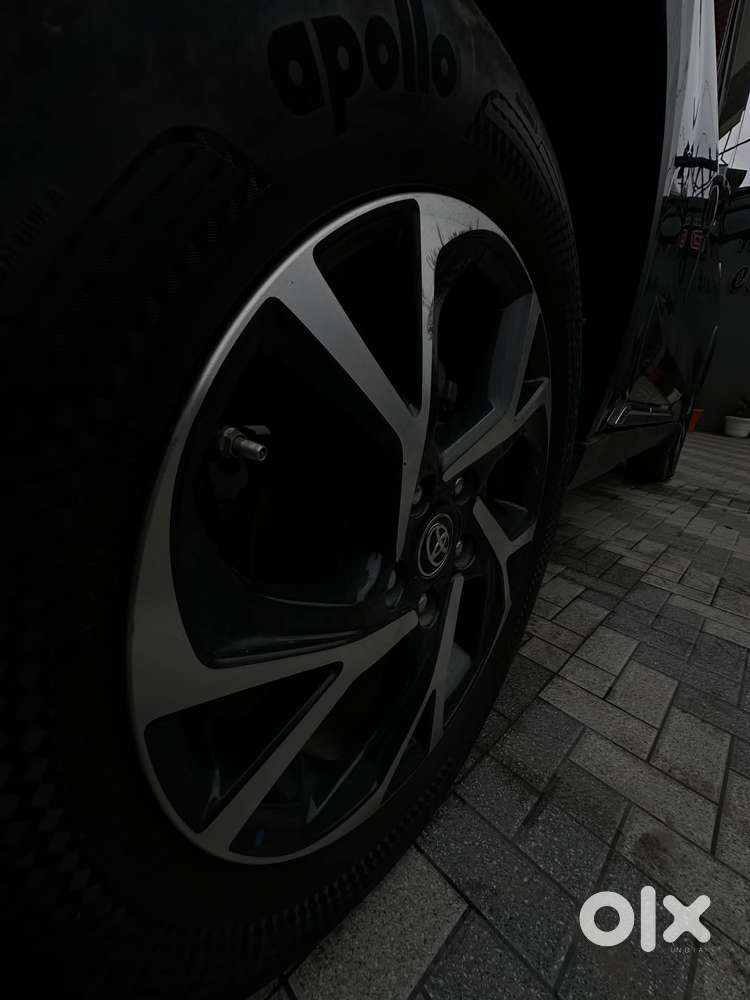 Toyota Urban Cruiser Hyryder 1.5 S Hybrid, 2024, Petrol
