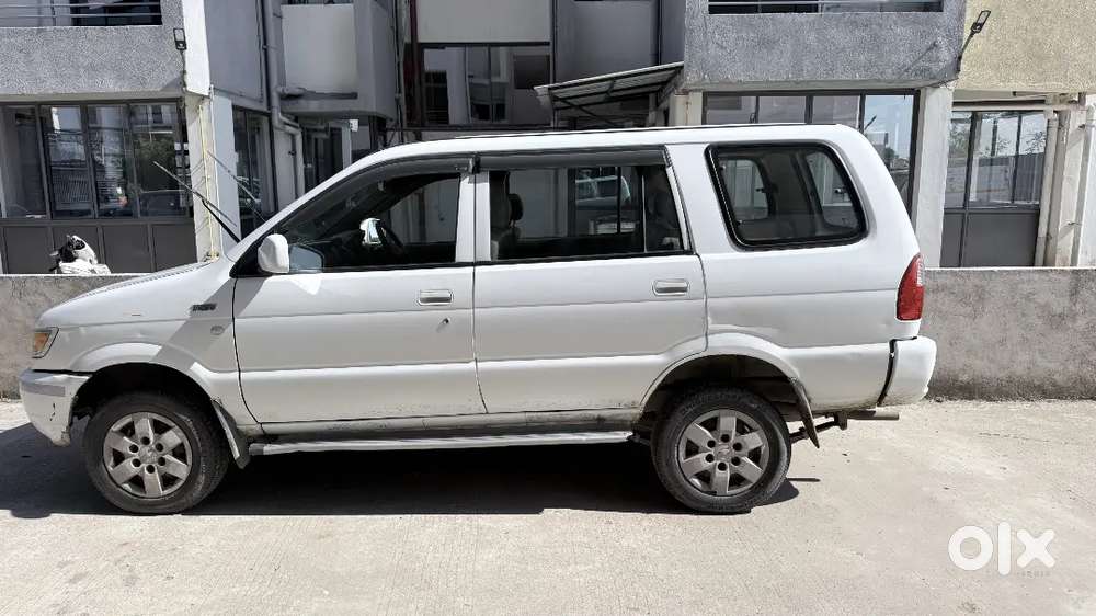 Chevrolet Tavera Neo 2016 Diesel Ls B3