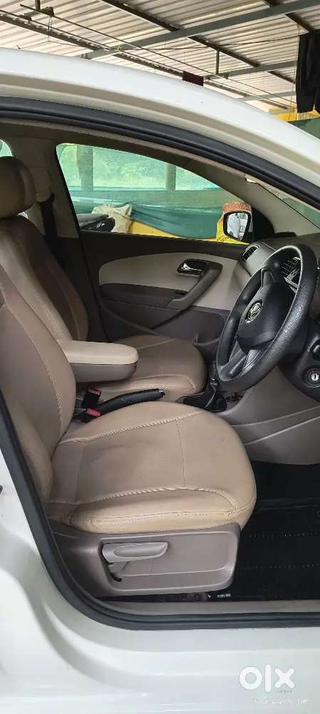 Skoda Rapid 1.6 Ambition 2014