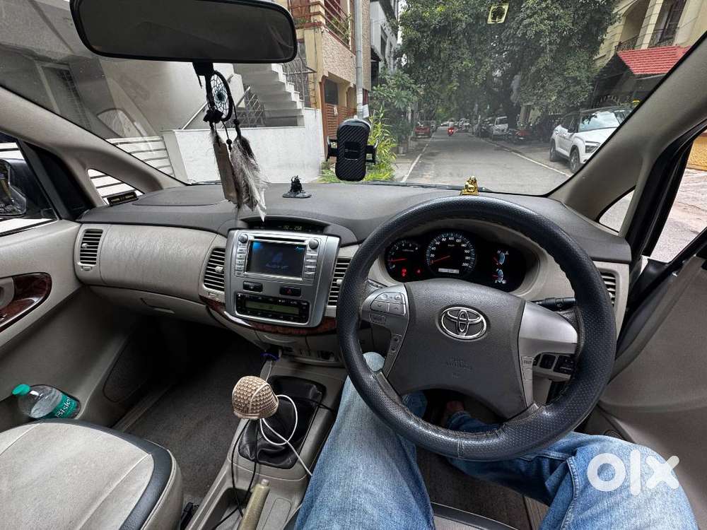 Toyota Innova Diesel 2012