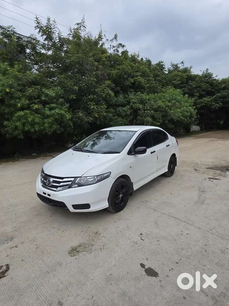 Honda City Petrol 2012 Variant