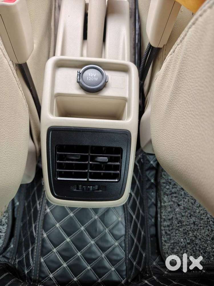 Maruti Suzuki Dzire 1.2 Zxi, 2018, Petrol