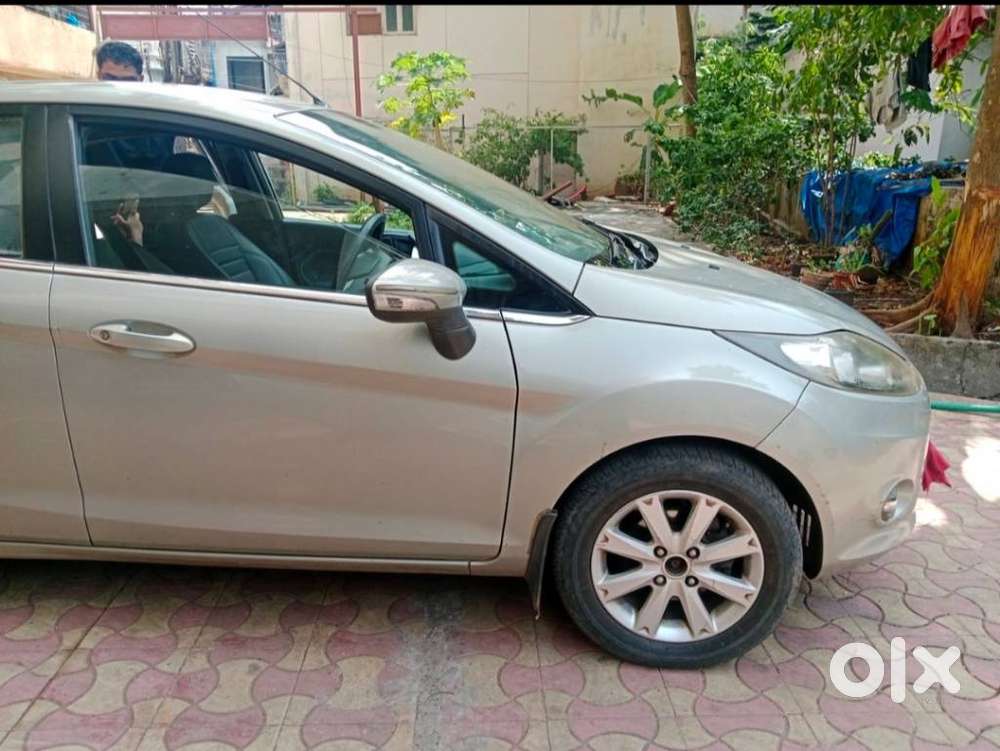 Ford Fiesta Petrol Style, 2012, Cng & Hybrids