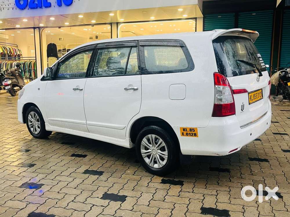 Toyota Innova 2.5 G (diesel) 7 Seater, 2015, Diesel