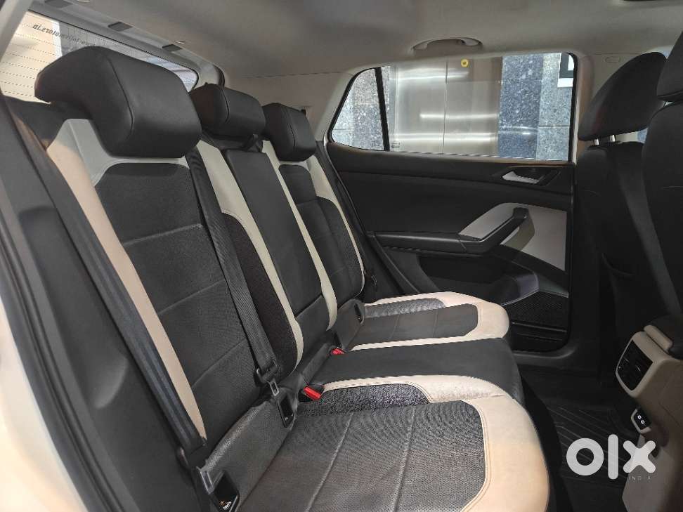 Volkswagen Taigun 1.0 Tsi Topline At, 2022, Petrol