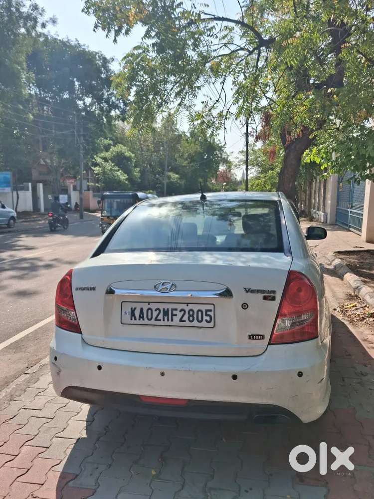 Hyundai Verna 2011 Diesel 131000 Km Driven