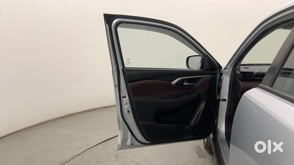 Maruti Suzuki Grand Vitara 1.5 Delta Smart Hybrid, 2025, Petrol