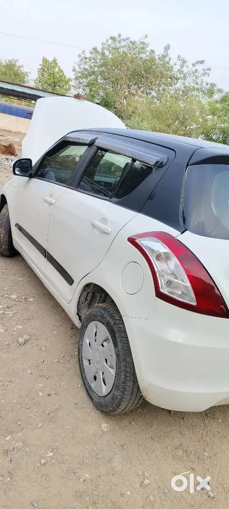 Maruti Suzuki Swift Vxi 2014