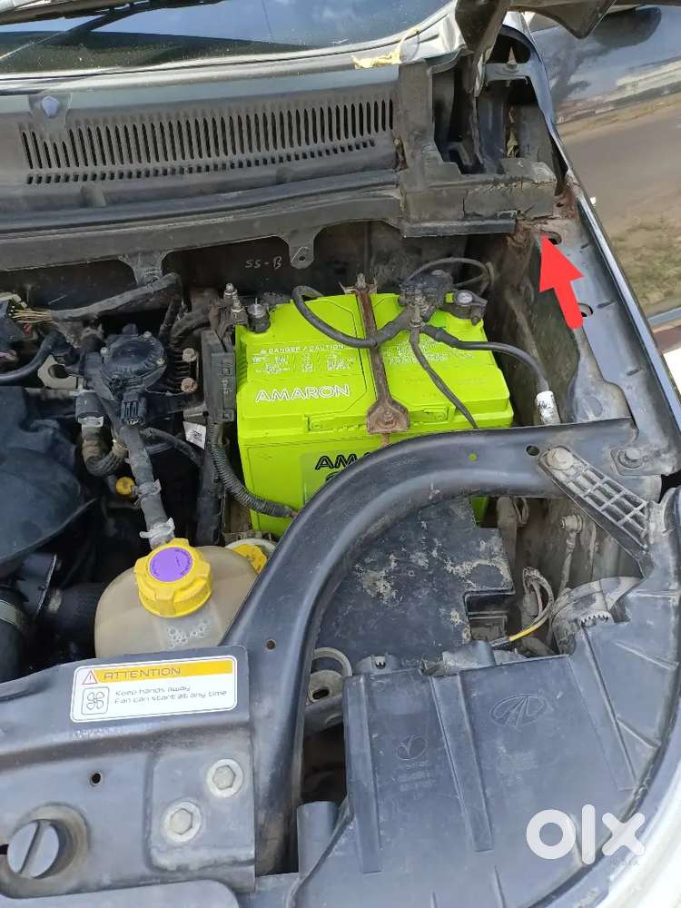 Mahindra Tuv 300 2017