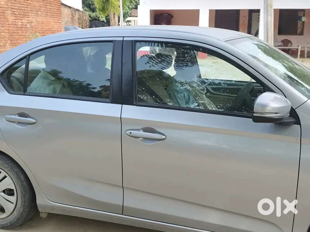 Honda Amaze 2023 Petrol 32000 Km Driven