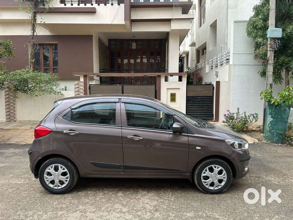 Tata Tiago 1.2 Revotron Xza, 2019, Petrol