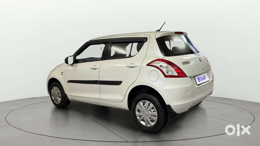 Maruti Suzuki Swift 1.2 Lxi (o), 2017, Petrol