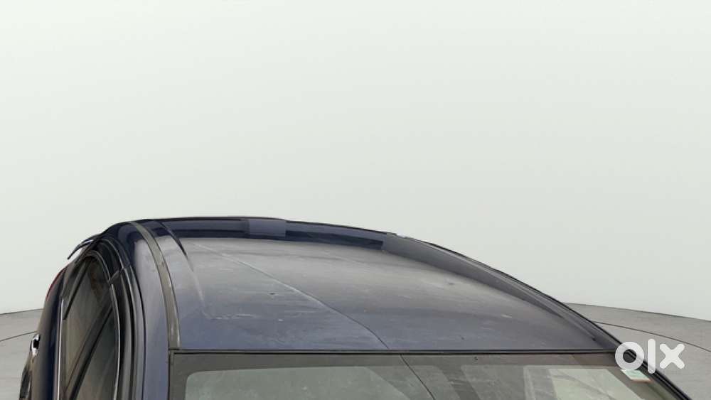 Maruti Suzuki Ciaz 1.5 Alpha Shvs Petrol, 2018, Petrol