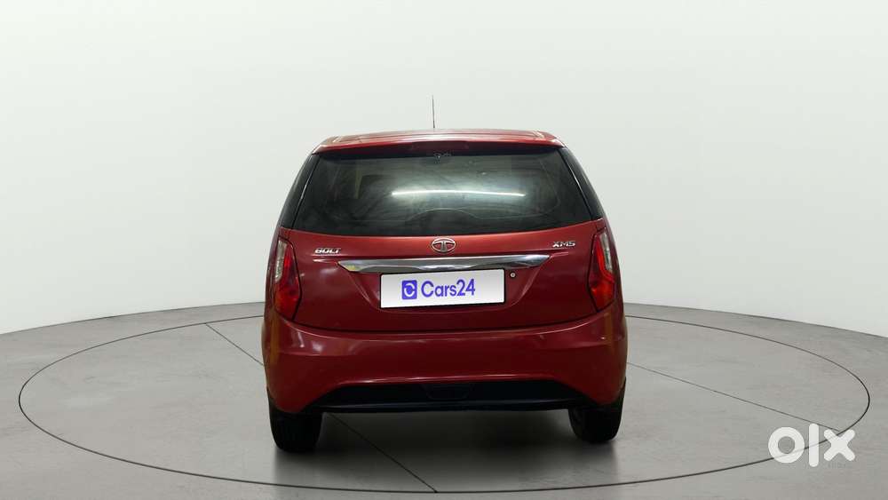 Tata Bolt Revotron Xms, 2015, Petrol