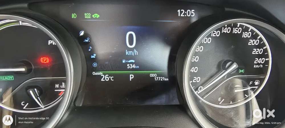 Toyota Camry Hybrid 2023