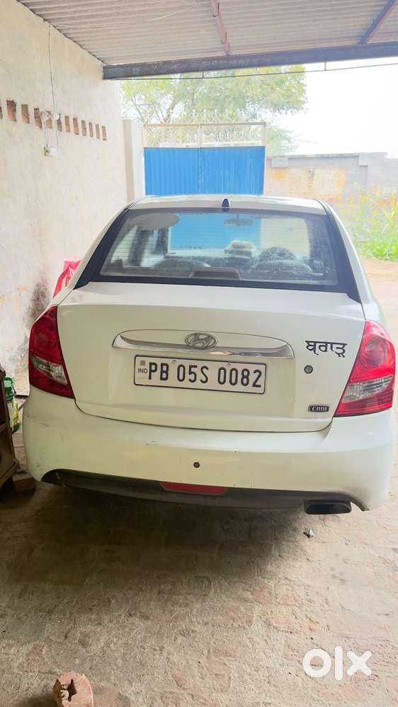 Hyundai Verna Fluidic 2011 Km Driven