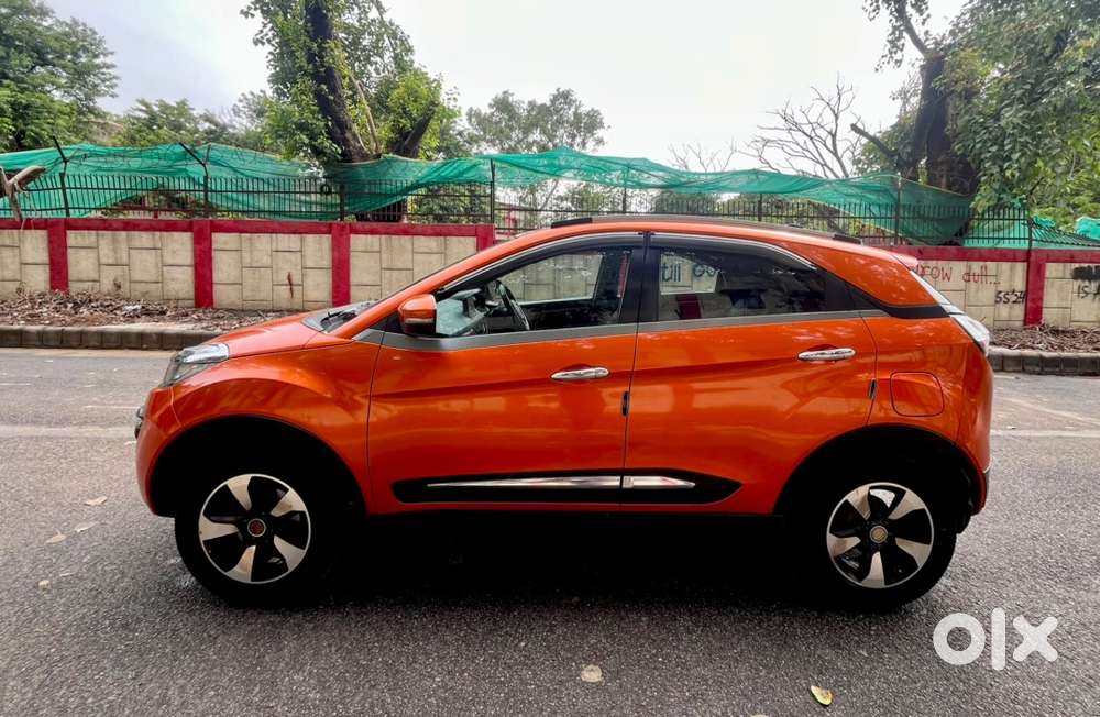 Tata Nexon Xza Plus Petrol (2019)