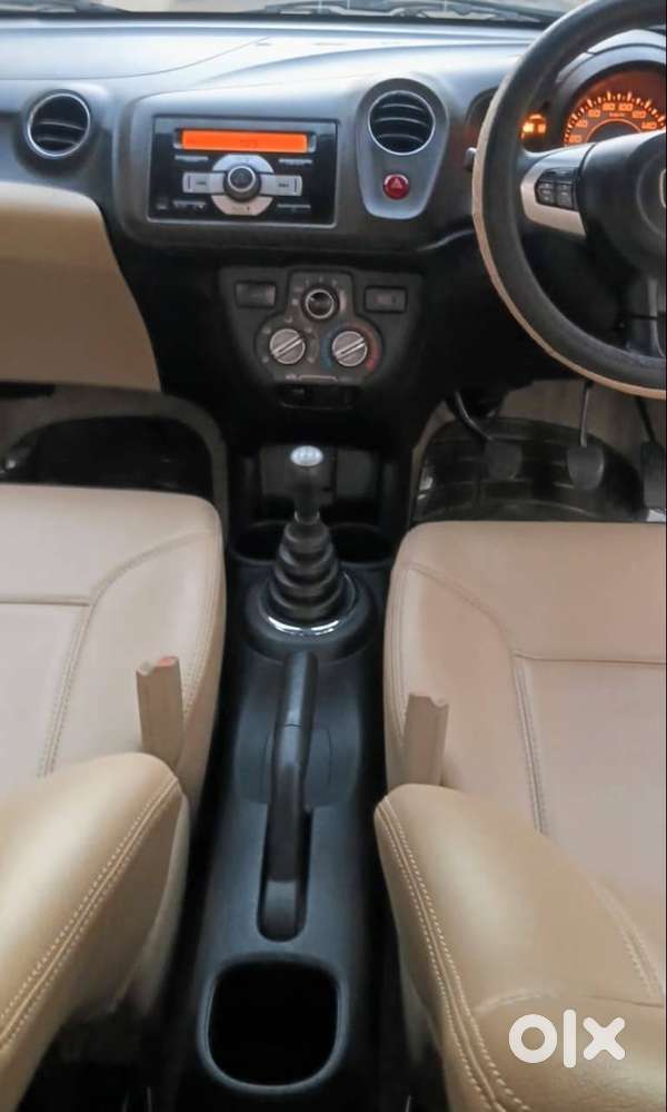 Honda Brio V Mt 2012 - Single Owner - 49000 Km