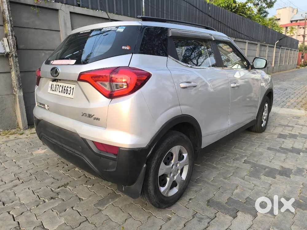 Mahindra Xuv300 W6 Ds Bs6 Mt  Well Maintained