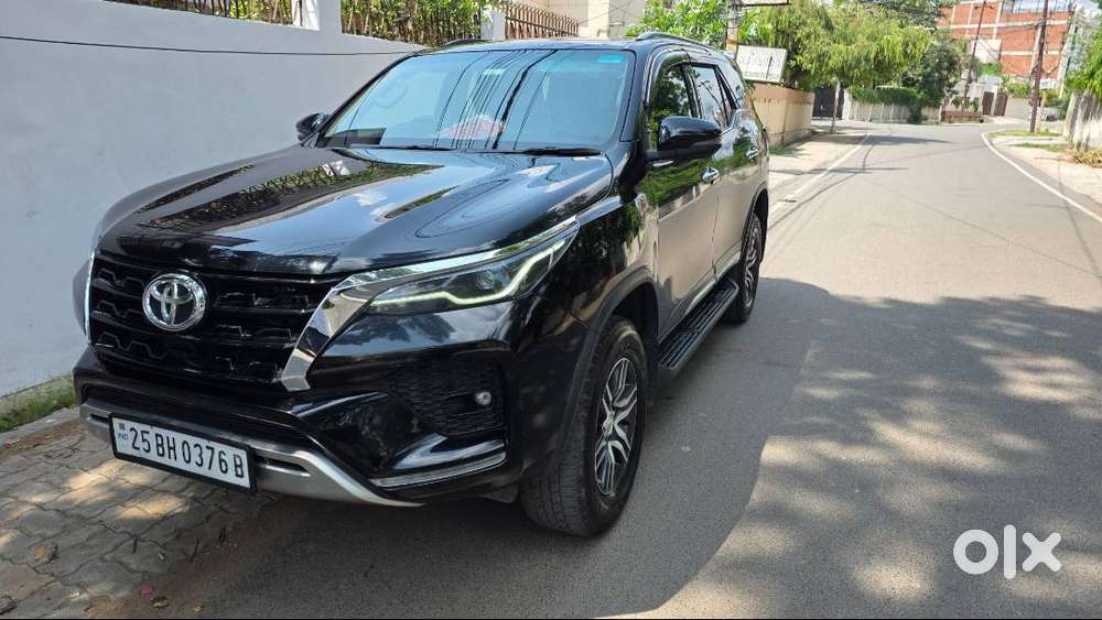 Toyota Fortuner 2025 Manual 1st Owner (bh Series)