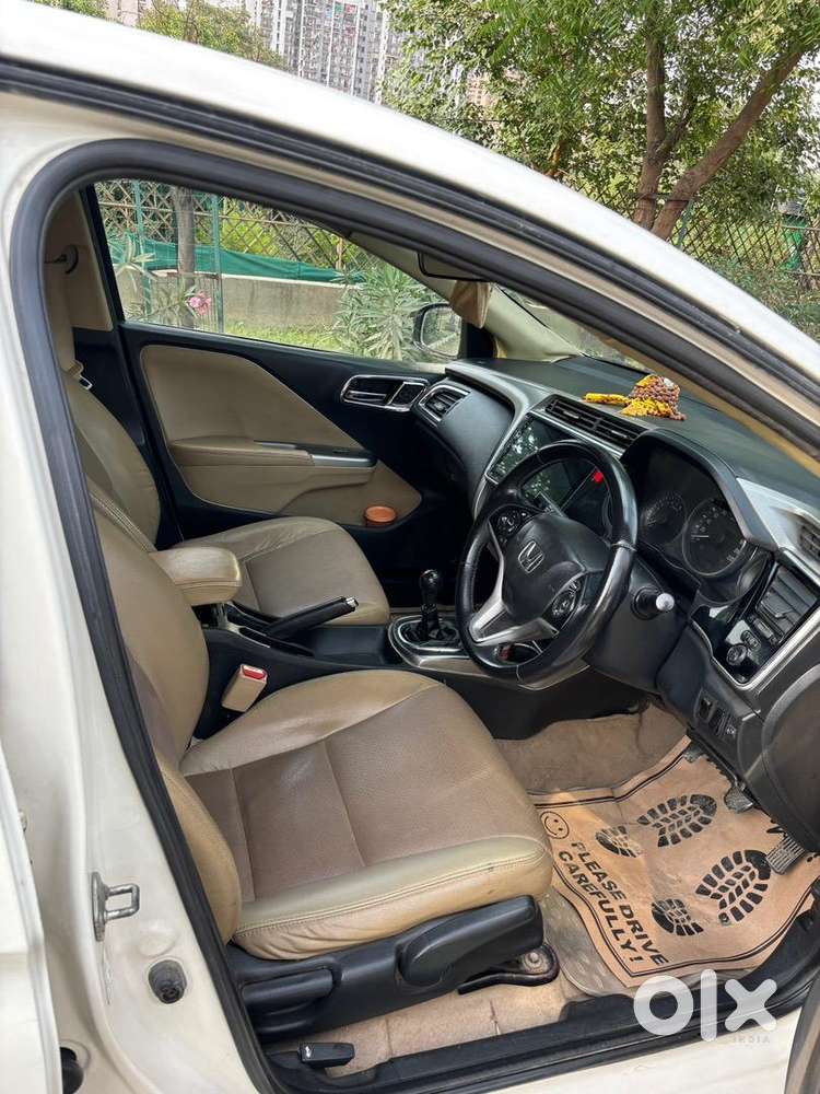 Honda City 2015 Cng & Hybrids Well Maintained