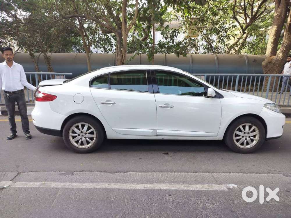 Renault Fluence 2.0 E4, 2011, Petrol