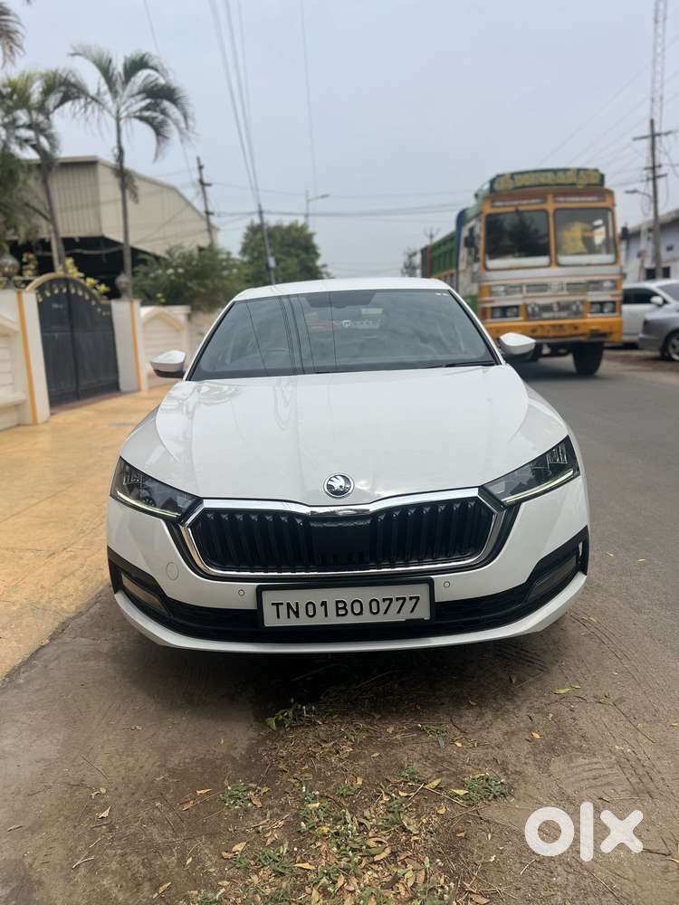 Skoda Octavia 2.0 Style Tsi At, 2019, Petrol