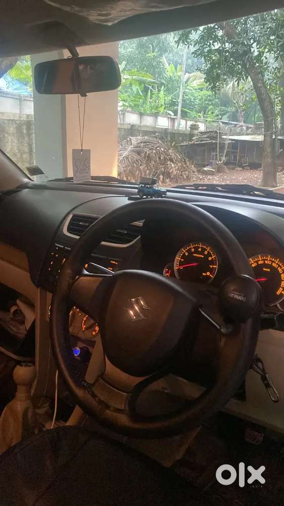 Maruti Suzuki Dzire 2015