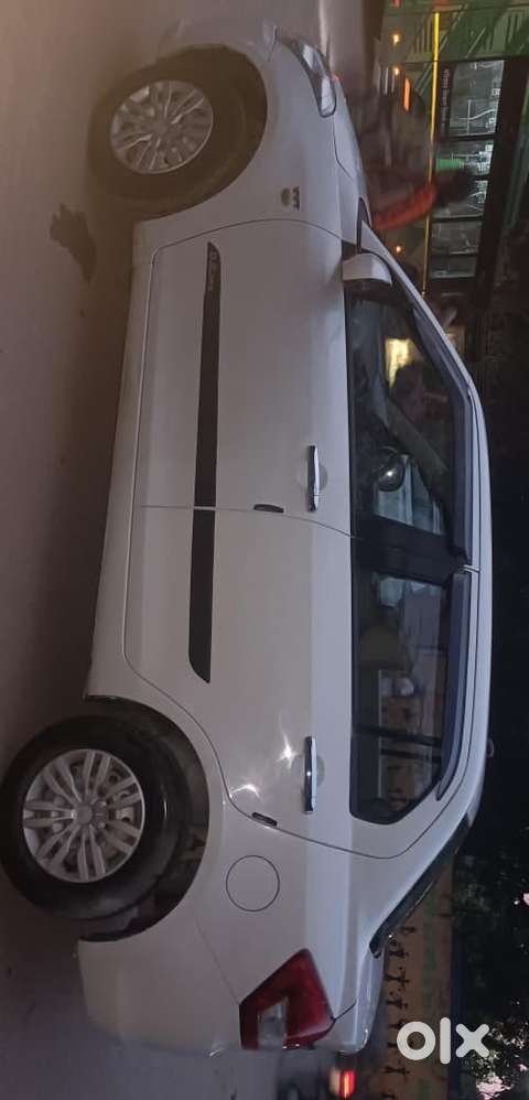 Maruti Suzuki Dzire 2015