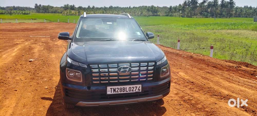 Hyundai Venue S Diesel, 2024, Petrol