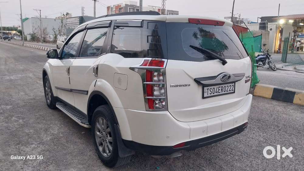 Mahindra Xuv500 2.2 W10 Sportz Edition Mt, 2017, Diesel