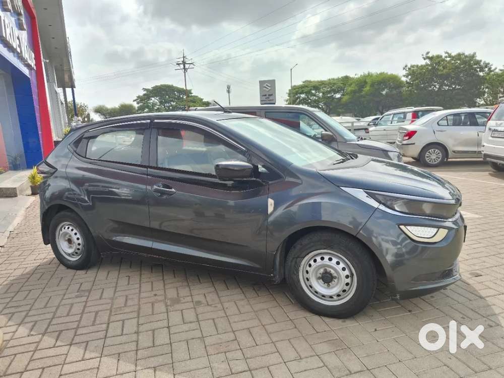 Tata Tiago 1.2 Revotron Xm Cng, 2023, Cng & Hybrids