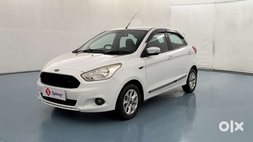 Ford Figo 2012-2015 Petrol Titanium, 2018, Petrol