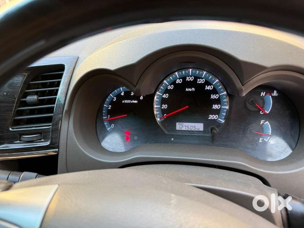 Toyota Fortuner 2012 Diesel Well Maintained