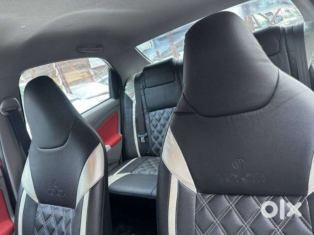 Toyota Etios Liva, 2011, Petrol