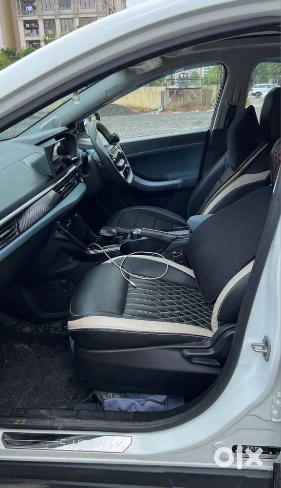Tata Curvv Creative Plus S 1.2 Revotron Petrol 7dca, 2025, Petrol